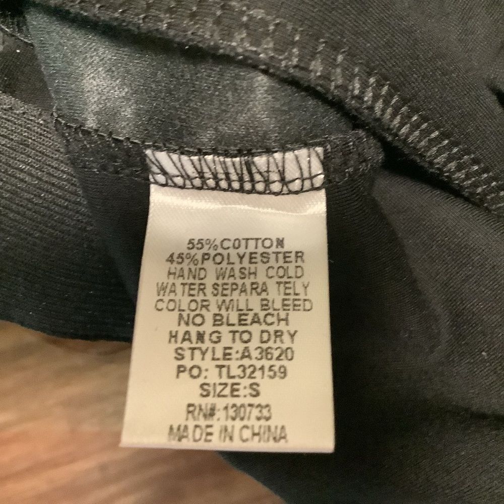 Umgee NWT Women’s black small‎ high waist faux leather tuxedo stripe leggings - Picture 7 of 9